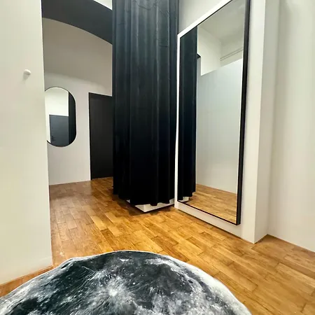 Iconic Mila Grohova, Centre Apartamento *