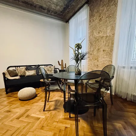 Apartamento Iconic Mila Grohova, Centre *